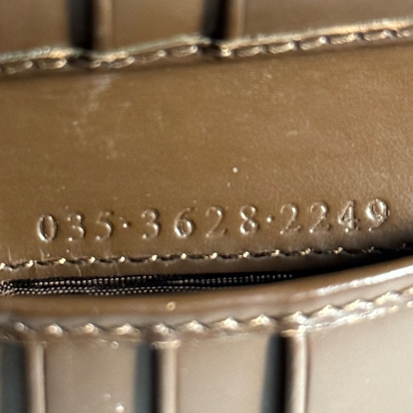 Authentic Gucci Monogram Bi-fold Wallet - Picture 11 of 12